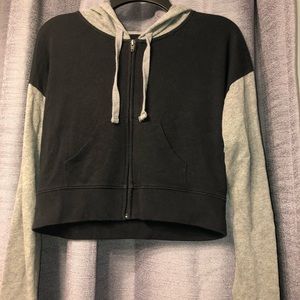 Cropped black and white So zip up hoodie